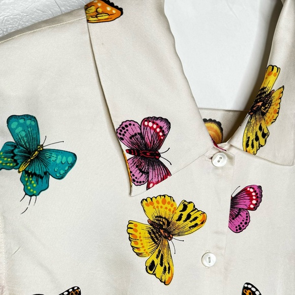 Ann Taylor Vintage 100%Sillk Button Down  Cream and Pink Top with Chic Style - Picture 2 of 6